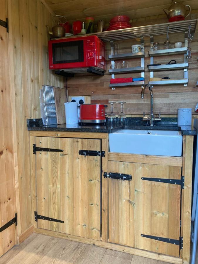 The Shepherd's Hut With Cosy Logburner Wrexham