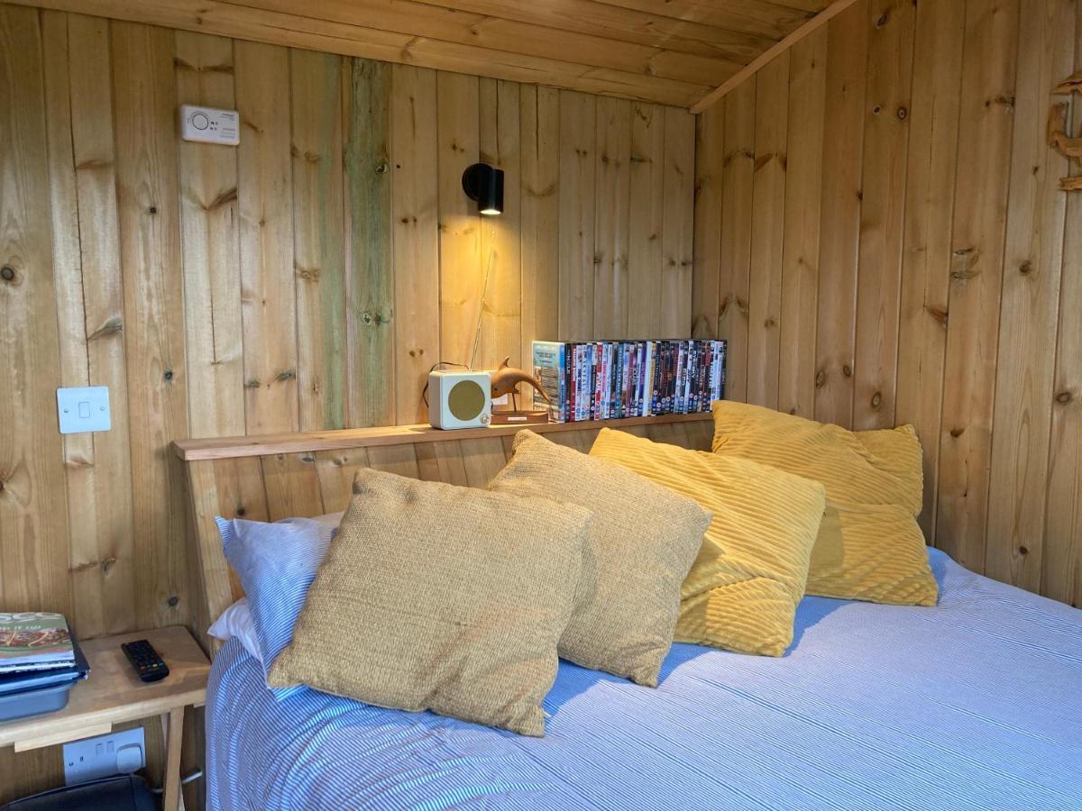 Apartment The Shepherd's Hut With Cosy Logburner Wrexham